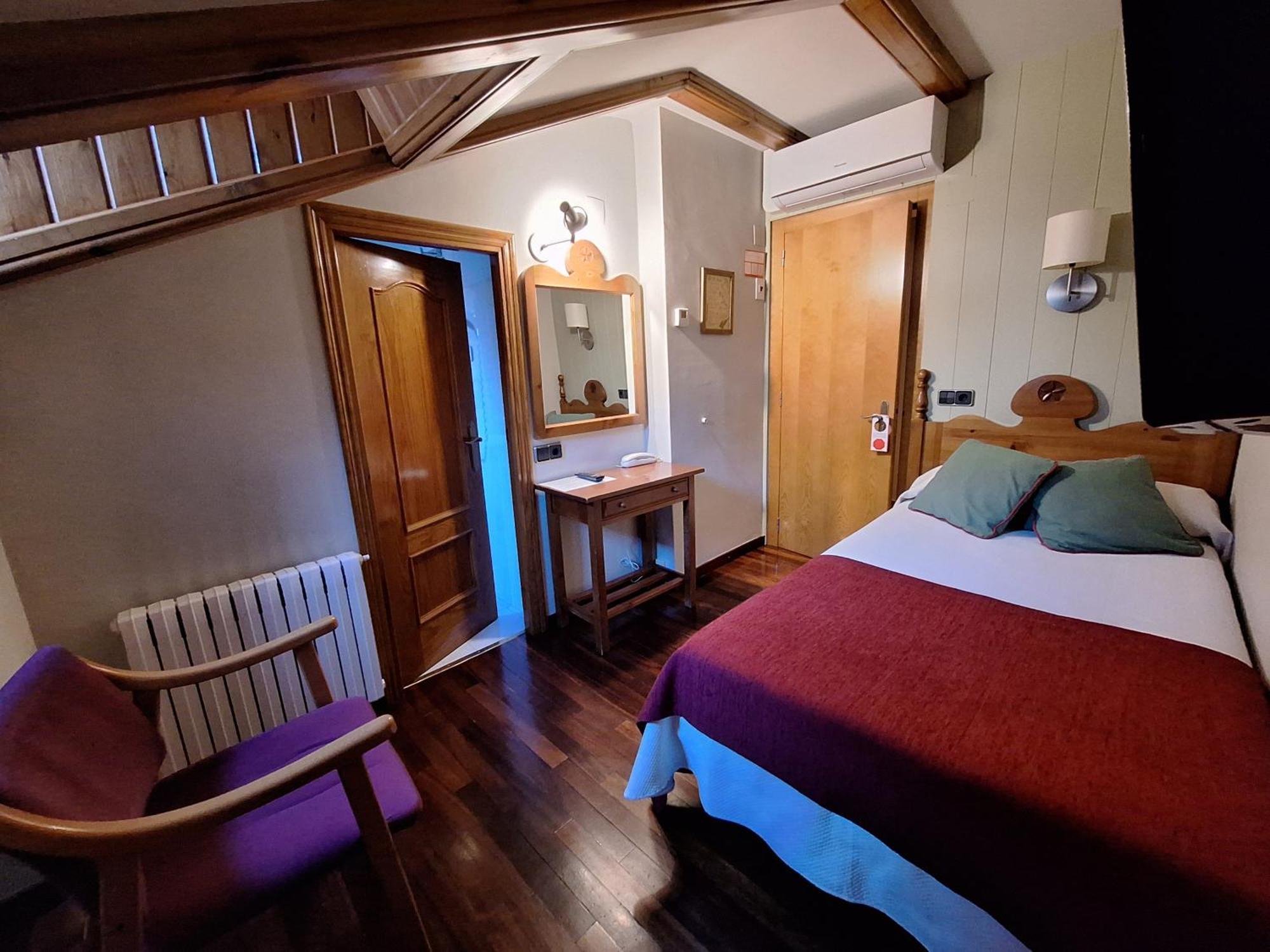 Aragueells Hotel 2*